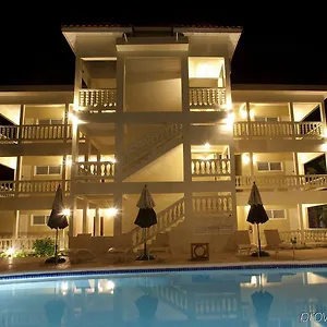 Sandy Haven (adults Only) **** Негрил