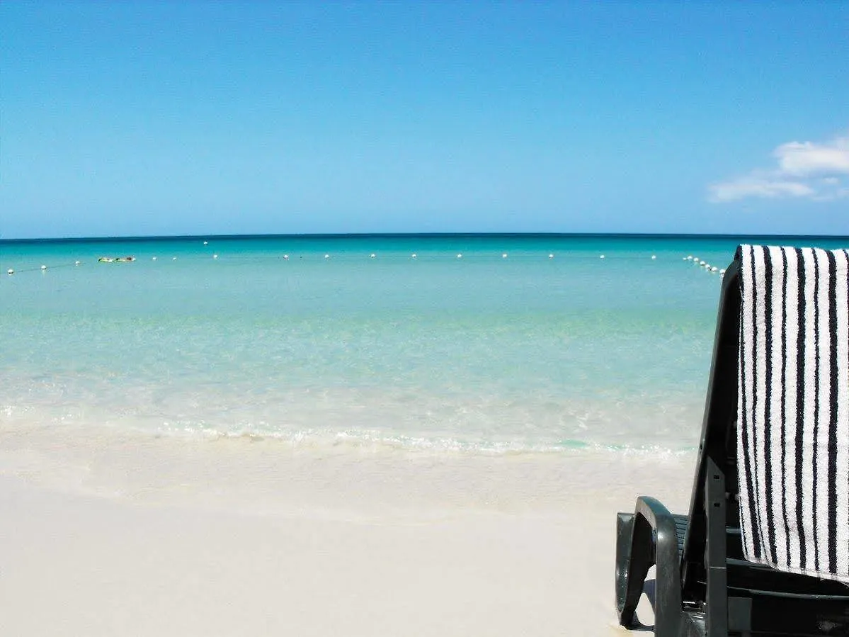 Bar-B-Barn Beach Hotel Negril